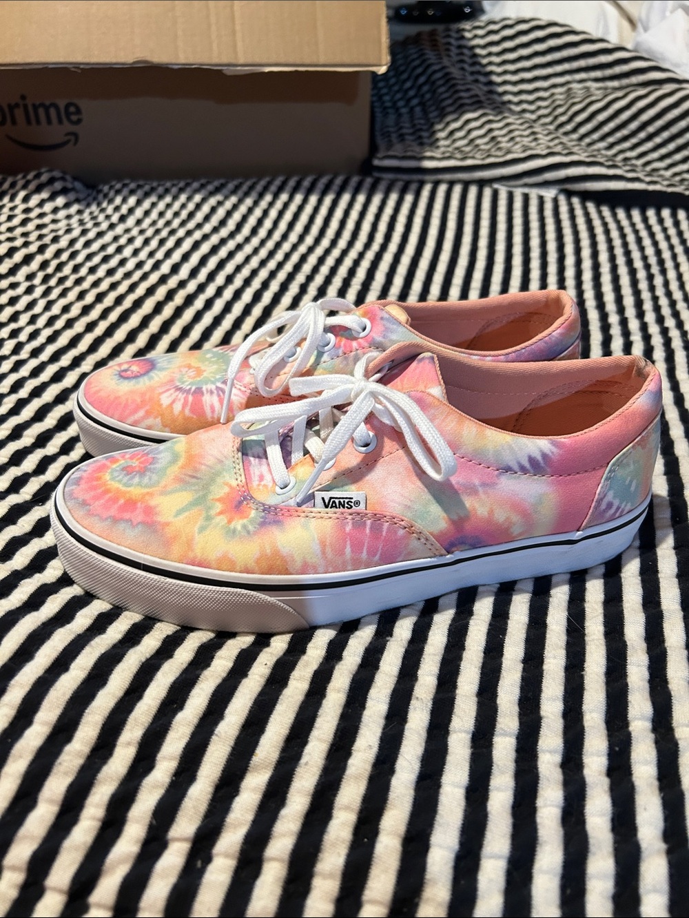 Vans Kids Pastel Tie-Dye Canvas Sneakers in Pink & Multi